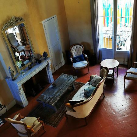 Chez Patrice Et Yuri Julien Bed and Breakfast Béziers Exteriör bild