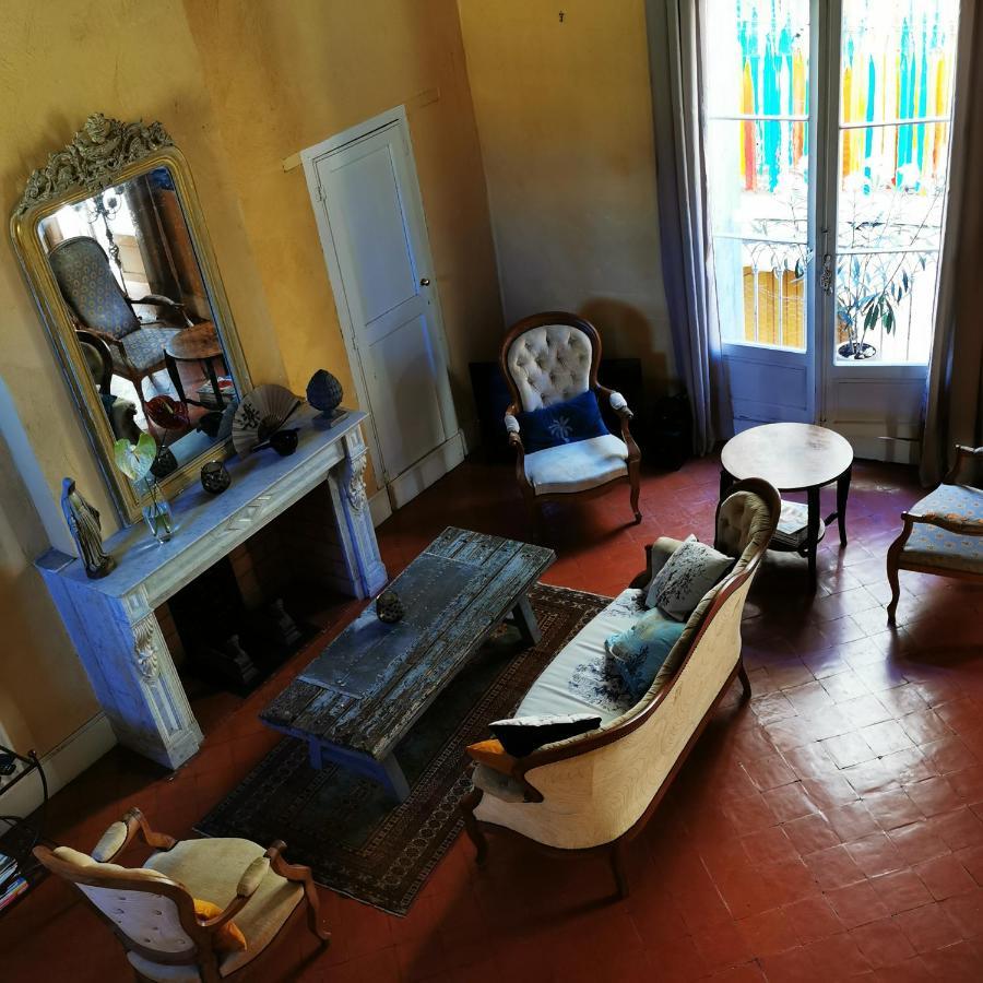 Chez Patrice Et Yuri Julien Bed and Breakfast Béziers Exteriör bild